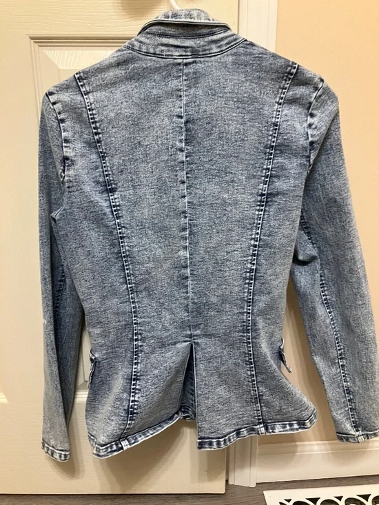 VENUS Women's Blue Button Distressed Denim Jacket/Blazer Size 4 Collared - Picture 5 of 5